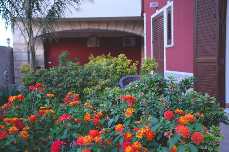 Il Quadrifoglio Bed & Breakfast Trapani Exterior photo